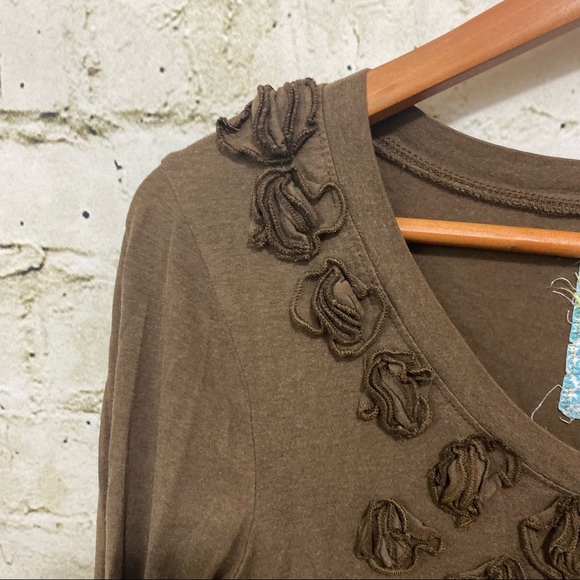 Bella Bird Brown Rosette Long Sleeve T Shirt - Picture 2 of 5